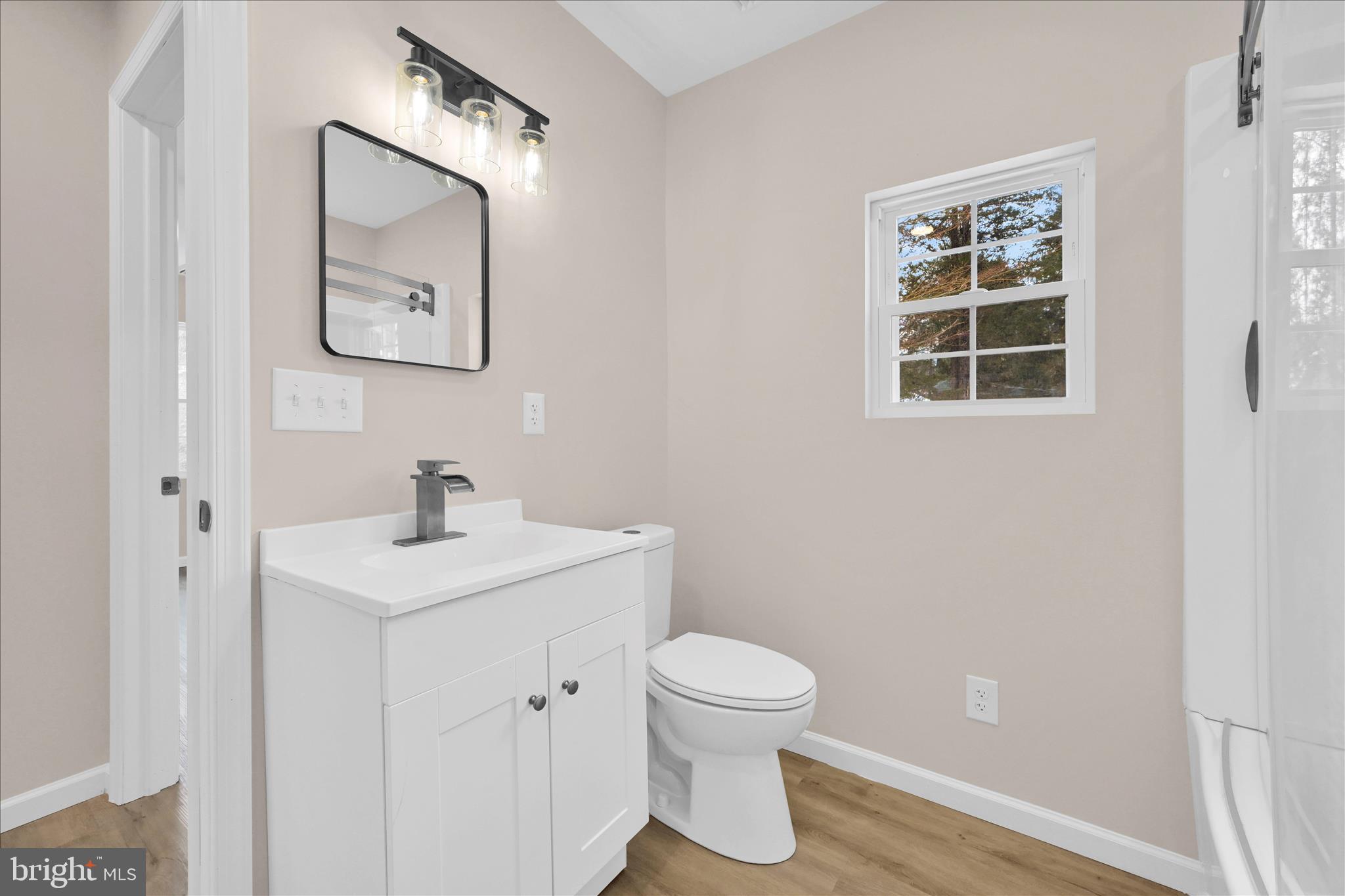 DEER LAKE - Residential