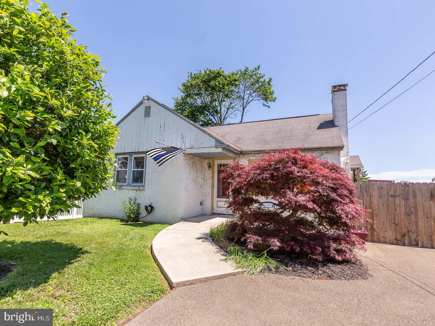 Charming 3 bedroom 1 bath Cape ready for its new owner. Refinished hardwood floors & arched doorways add extra charm and character. Large kitchen with lots of cabinet space and side yard access, bright dining room that leads to expansive deck where you will host your summer BBQ's with brand new privacy fenced in rear yard. Walking distance to schools.