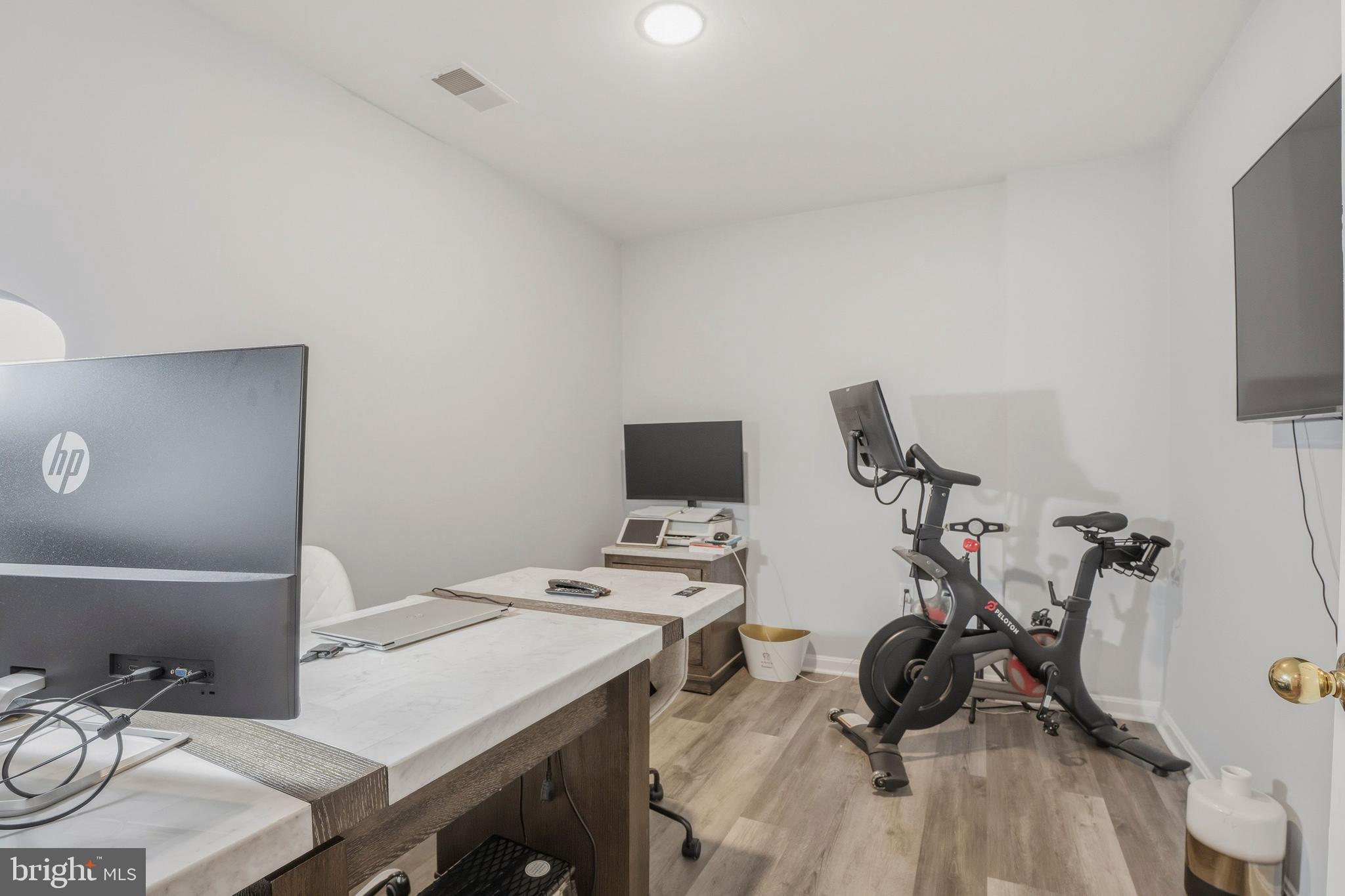 OWINGS MILLS - Residential