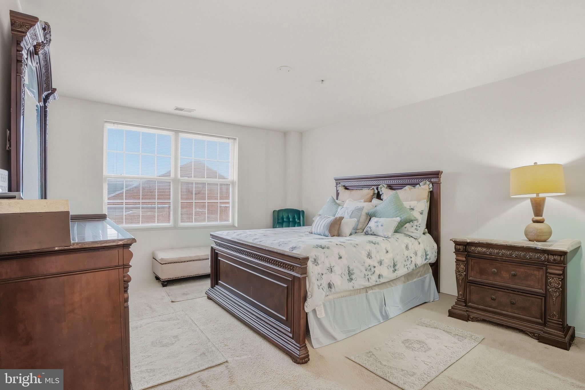 OWINGS MILLS - Residential