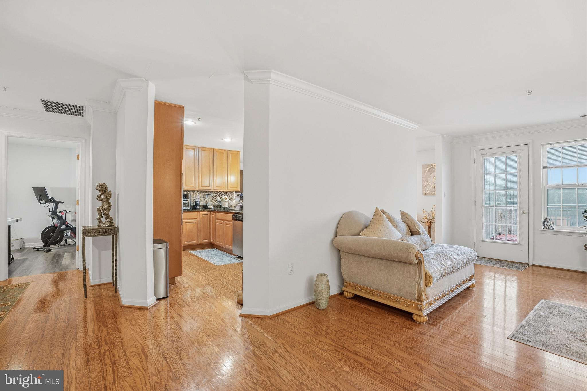 OWINGS MILLS - Residential