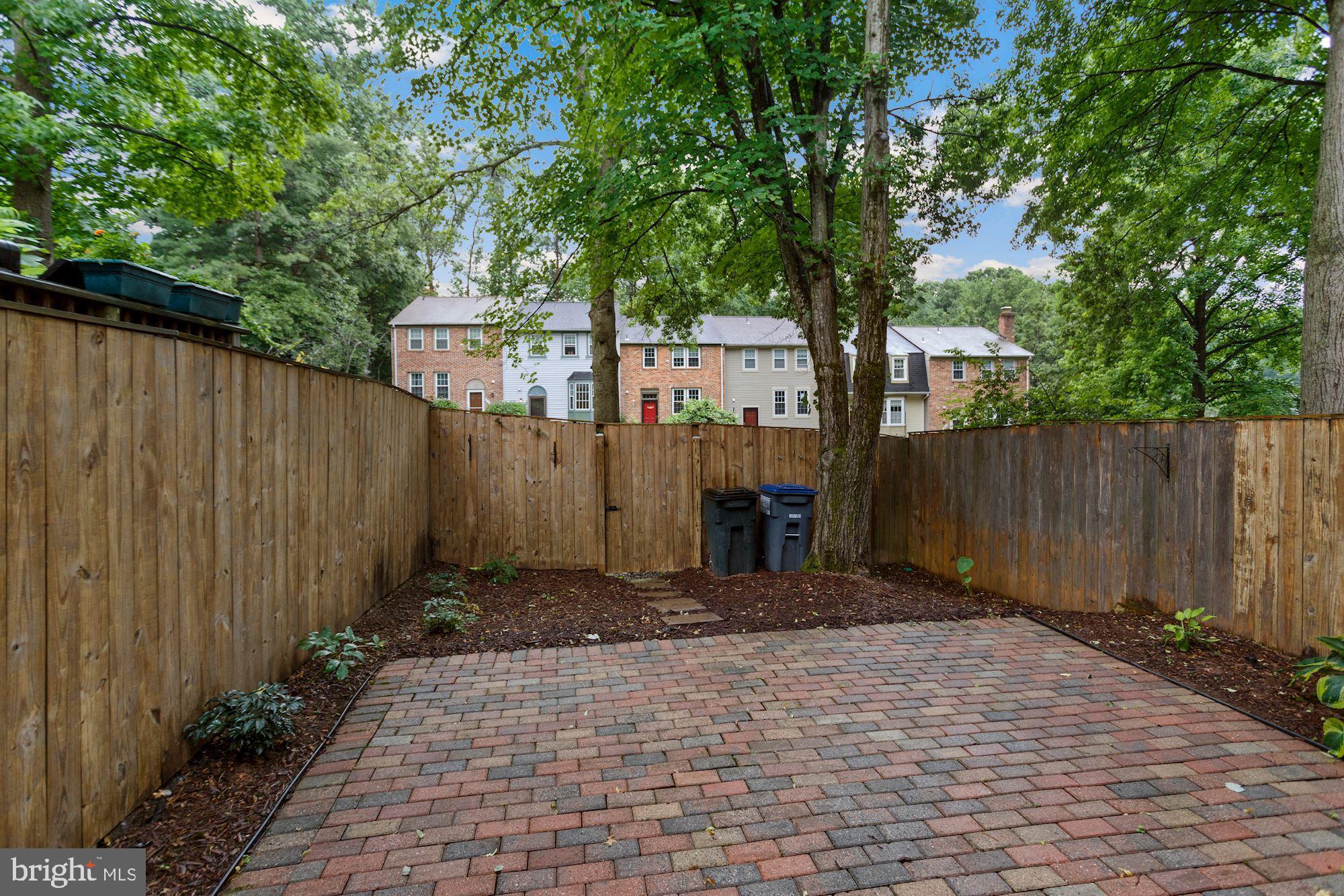 BURKE CENTRE - Residential