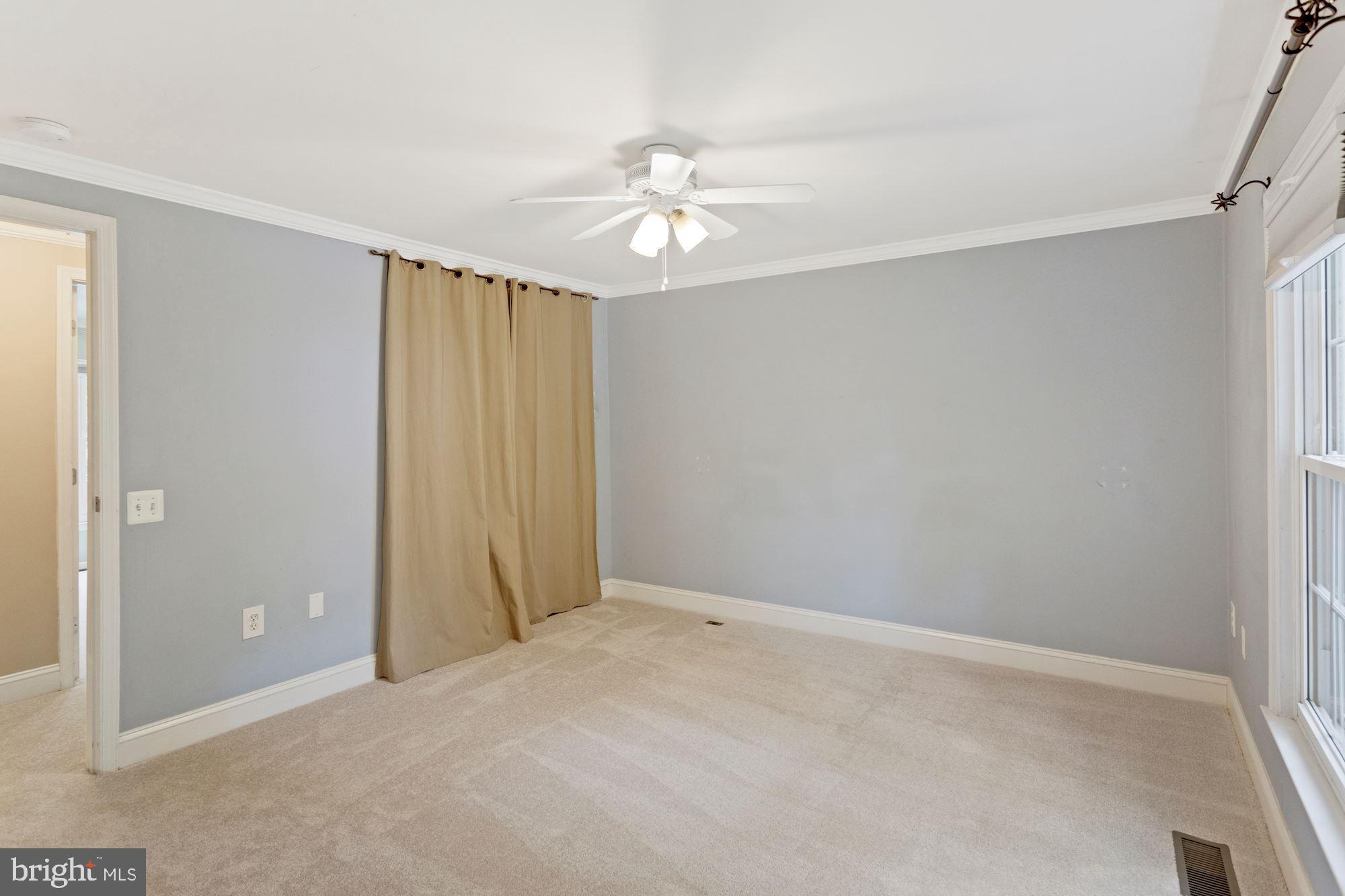 BURKE CENTRE - Residential