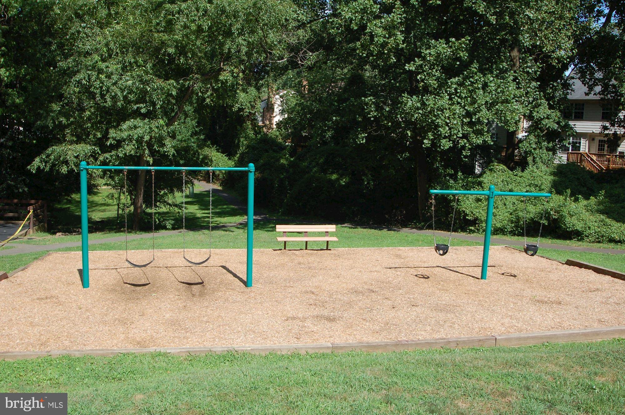 BURKE CENTRE - Residential