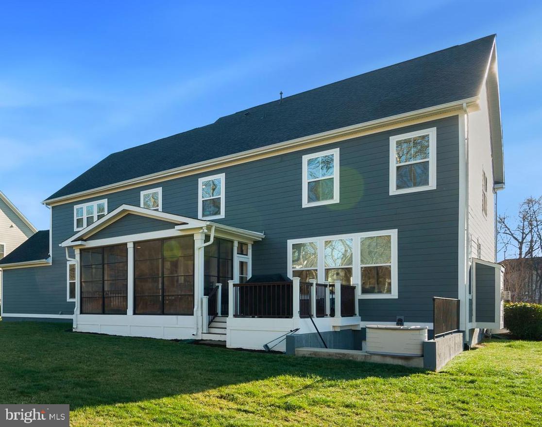 GROVE AT WILLOWSFORD - Residential