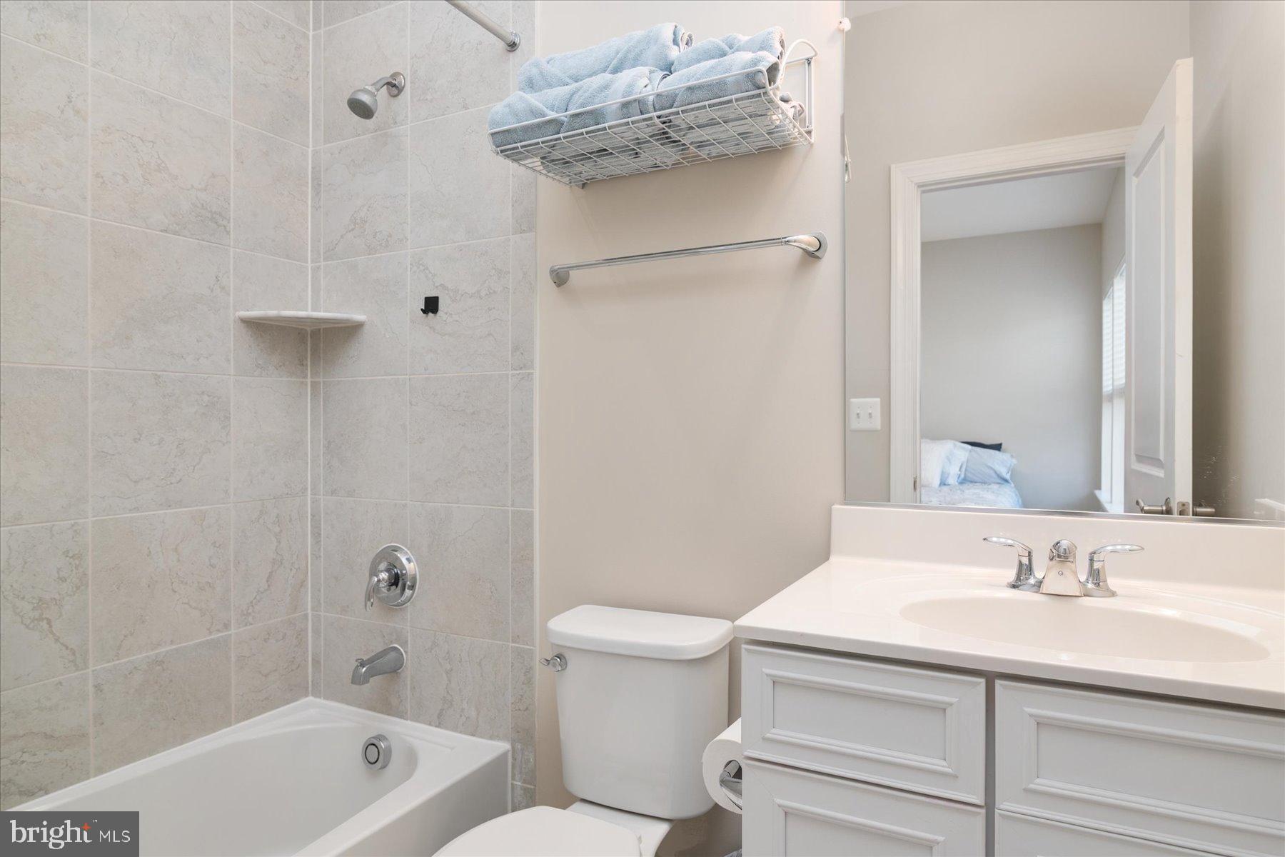 THE CASCADES AT TWO RIVERS - Residential