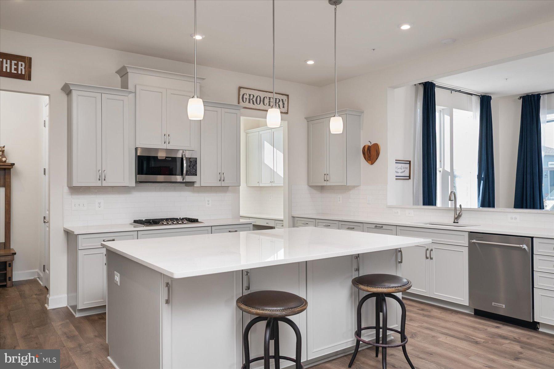 THE CASCADES AT TWO RIVERS - Residential