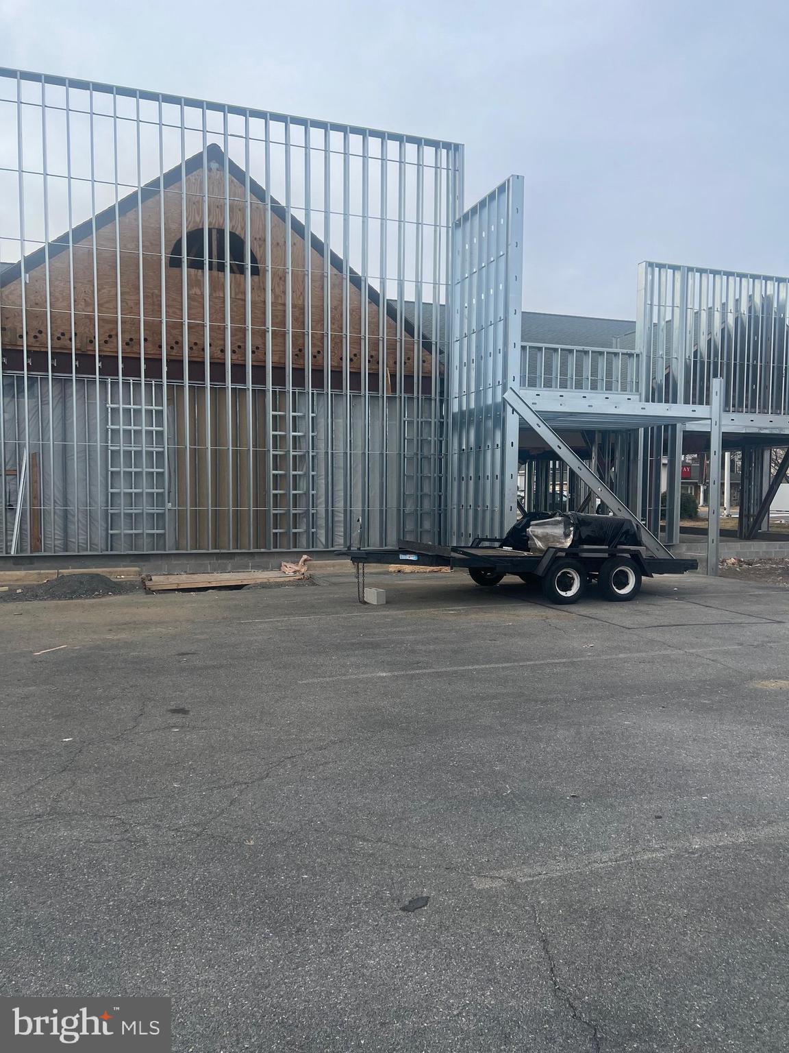 1355 N SHENANDOAH AVENUE