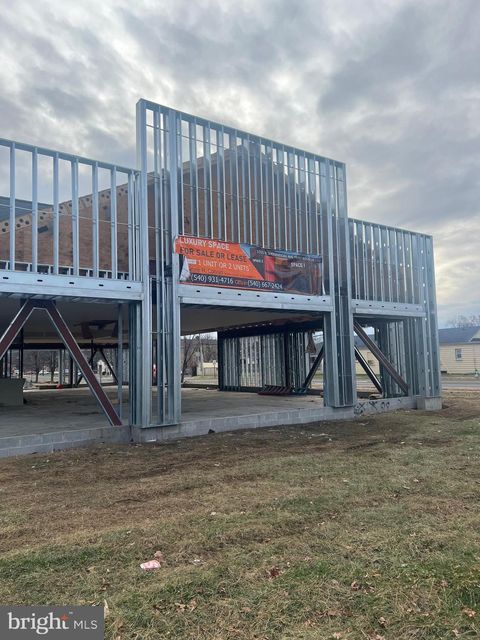 1355 N SHENANDOAH AVENUE FRONT ROYAL VA 22630