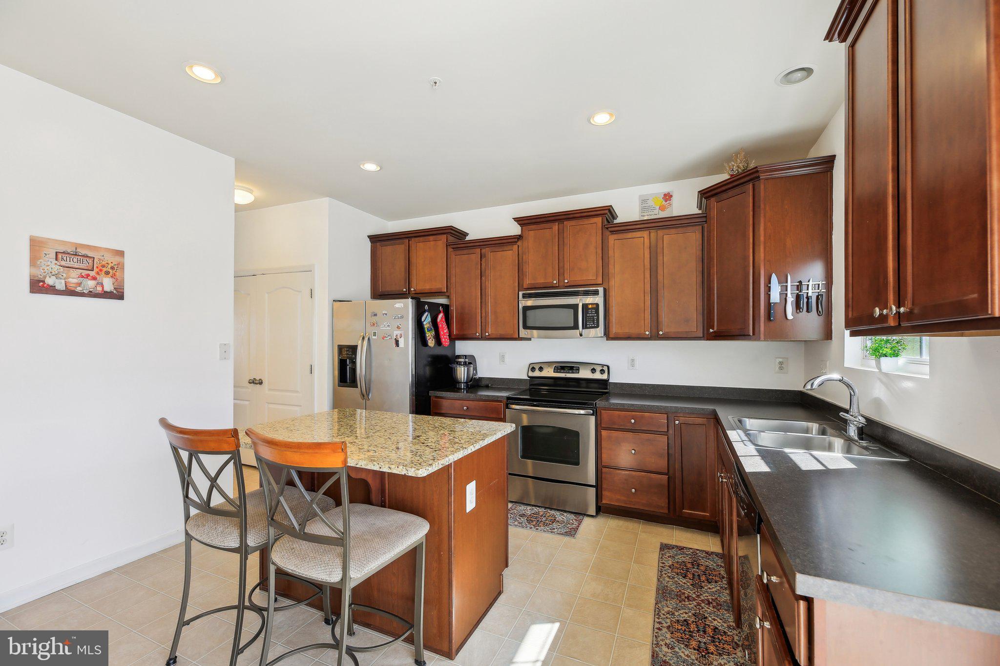 MAGNOLIA LANDING - Residential Lease