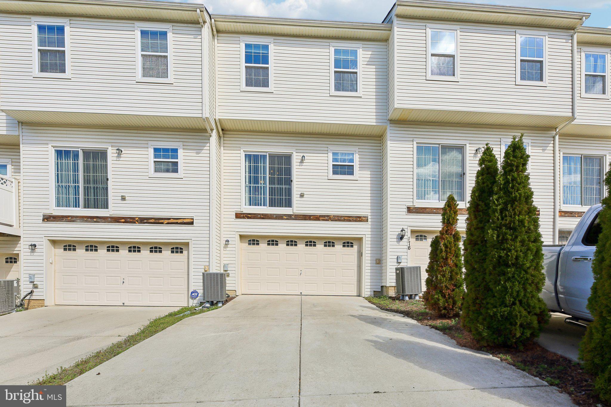 MAGNOLIA LANDING - Residential Lease