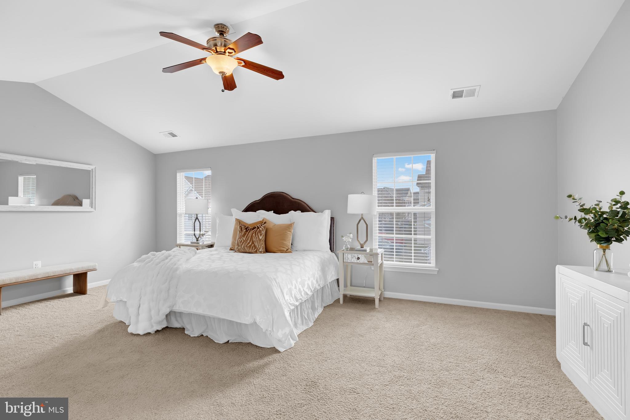 LAKE POINT ROUND HILL - Residential