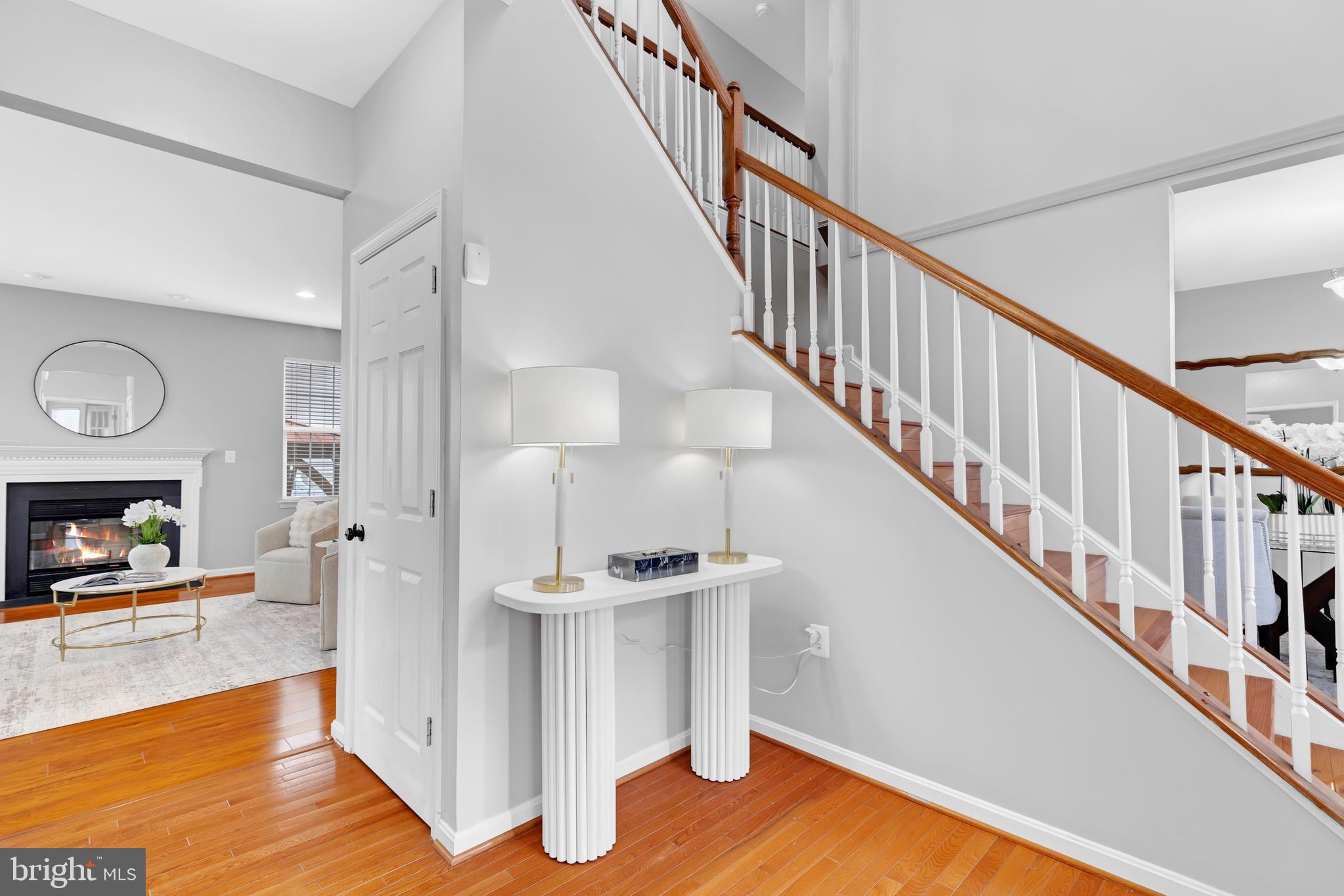 LAKE POINT ROUND HILL - Residential