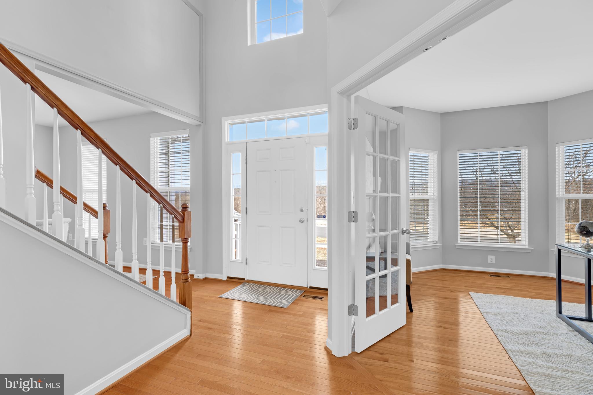 LAKE POINT ROUND HILL - Residential