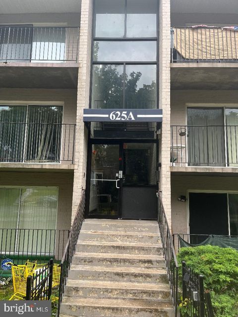 625A CHESAPEAKE STREET SE 12 WASHINGTON DC 20032
