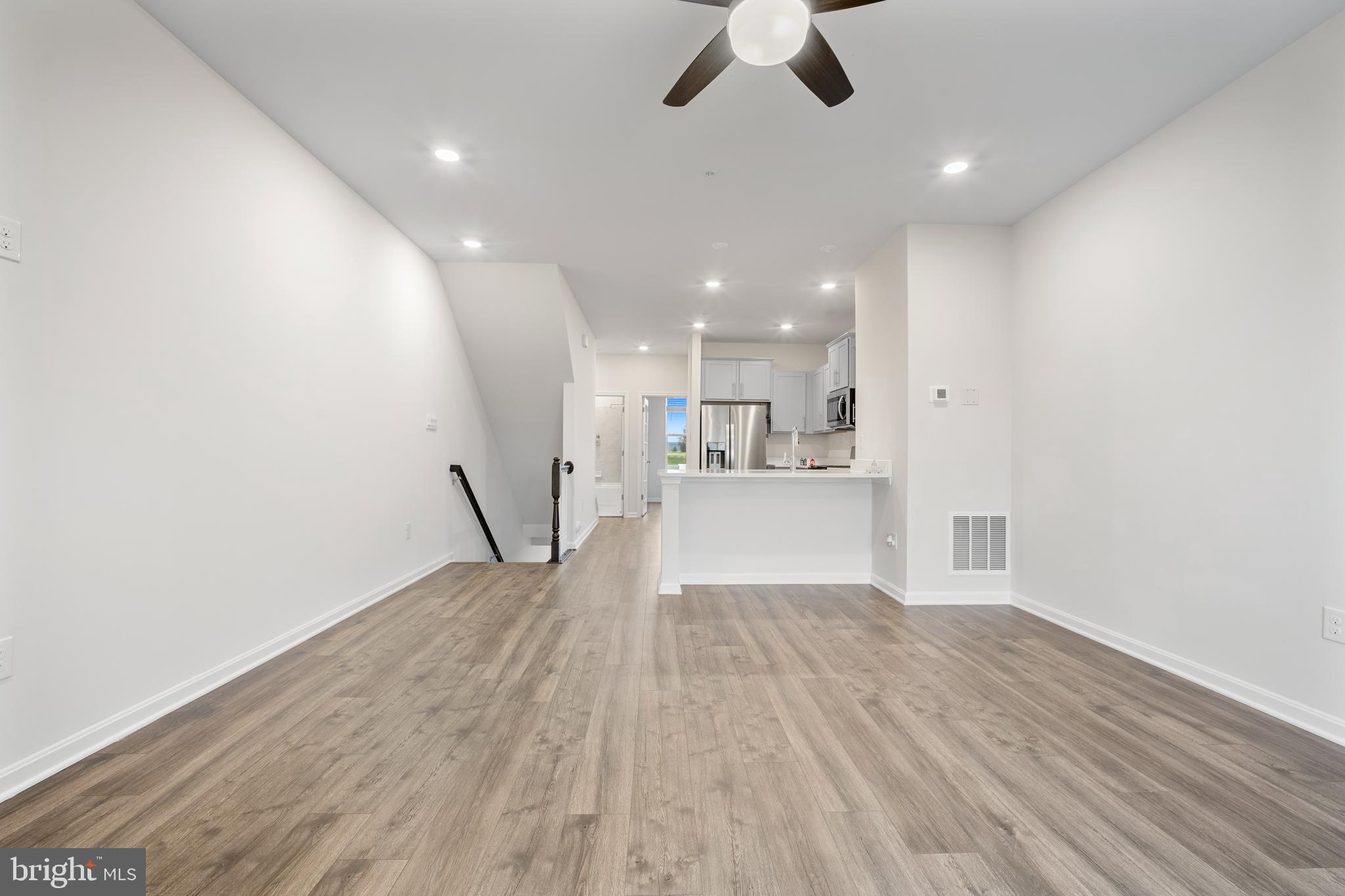 RENN QUARTER - Residential Lease