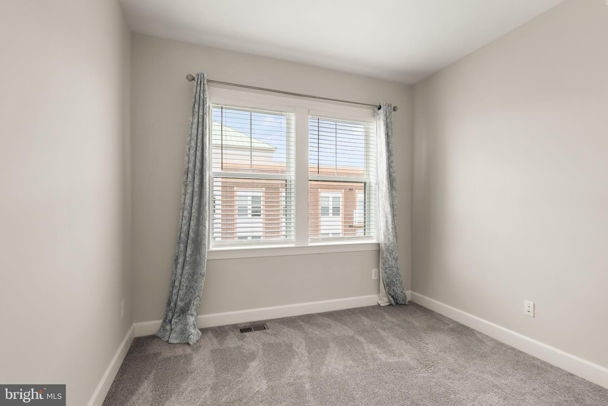 KINCORA - Residential