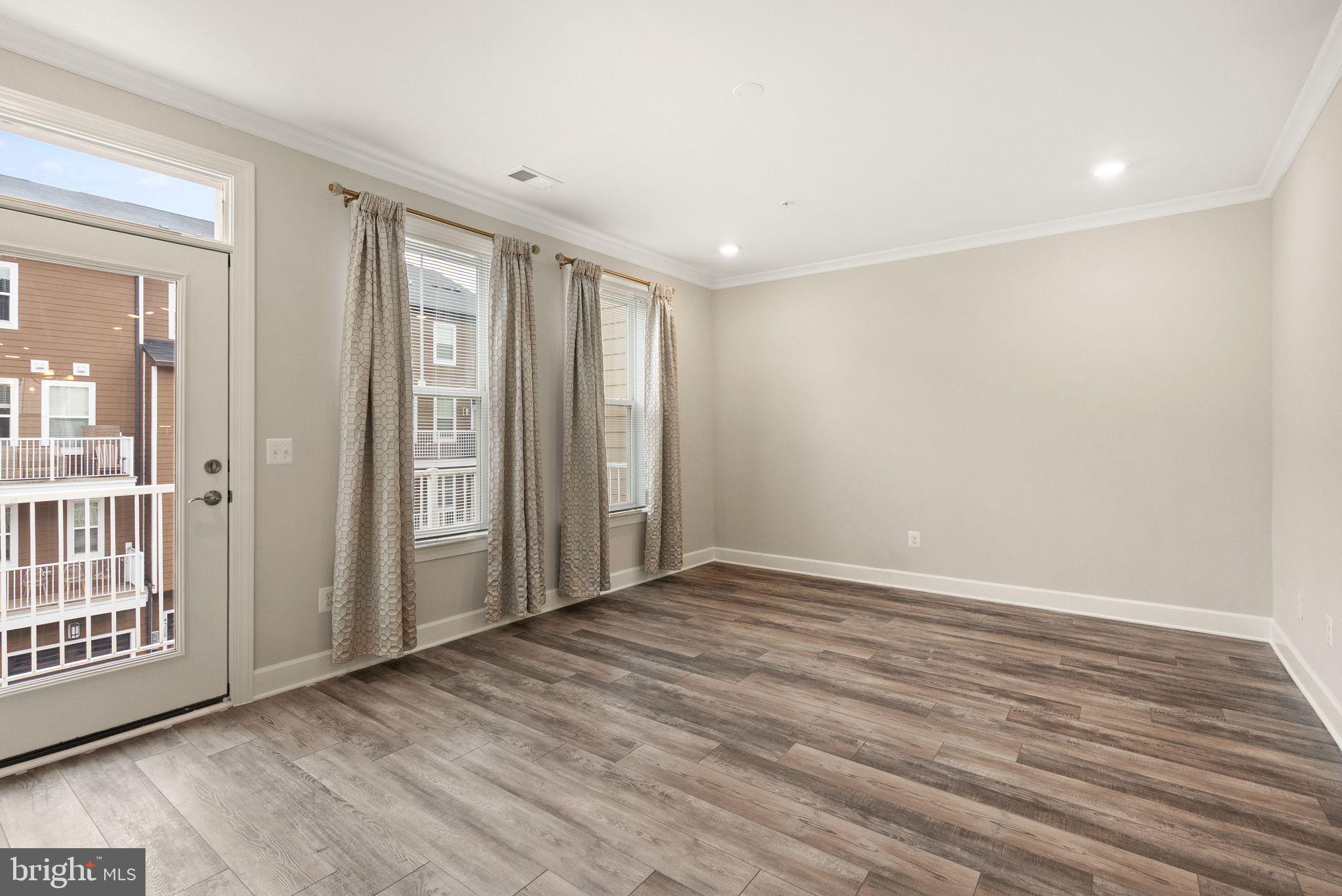 KINCORA - Residential