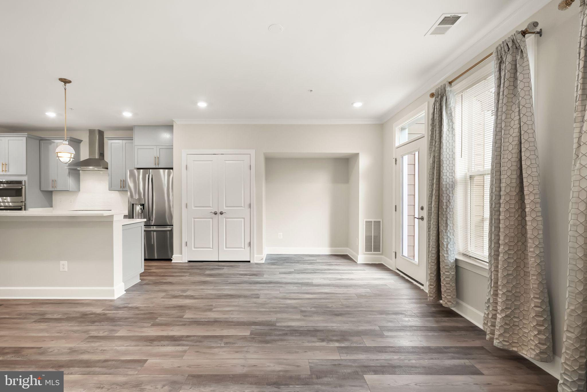 KINCORA - Residential