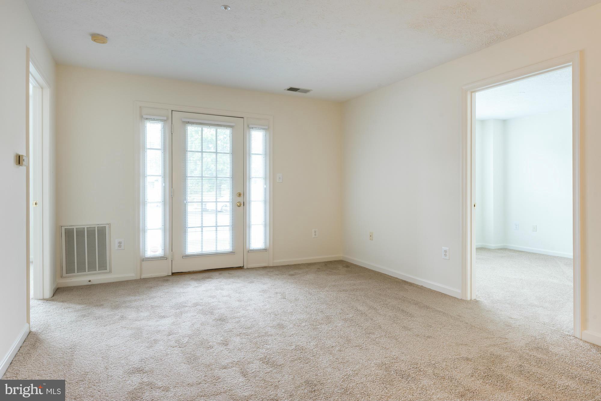 WINDGATE CONDO - Residential