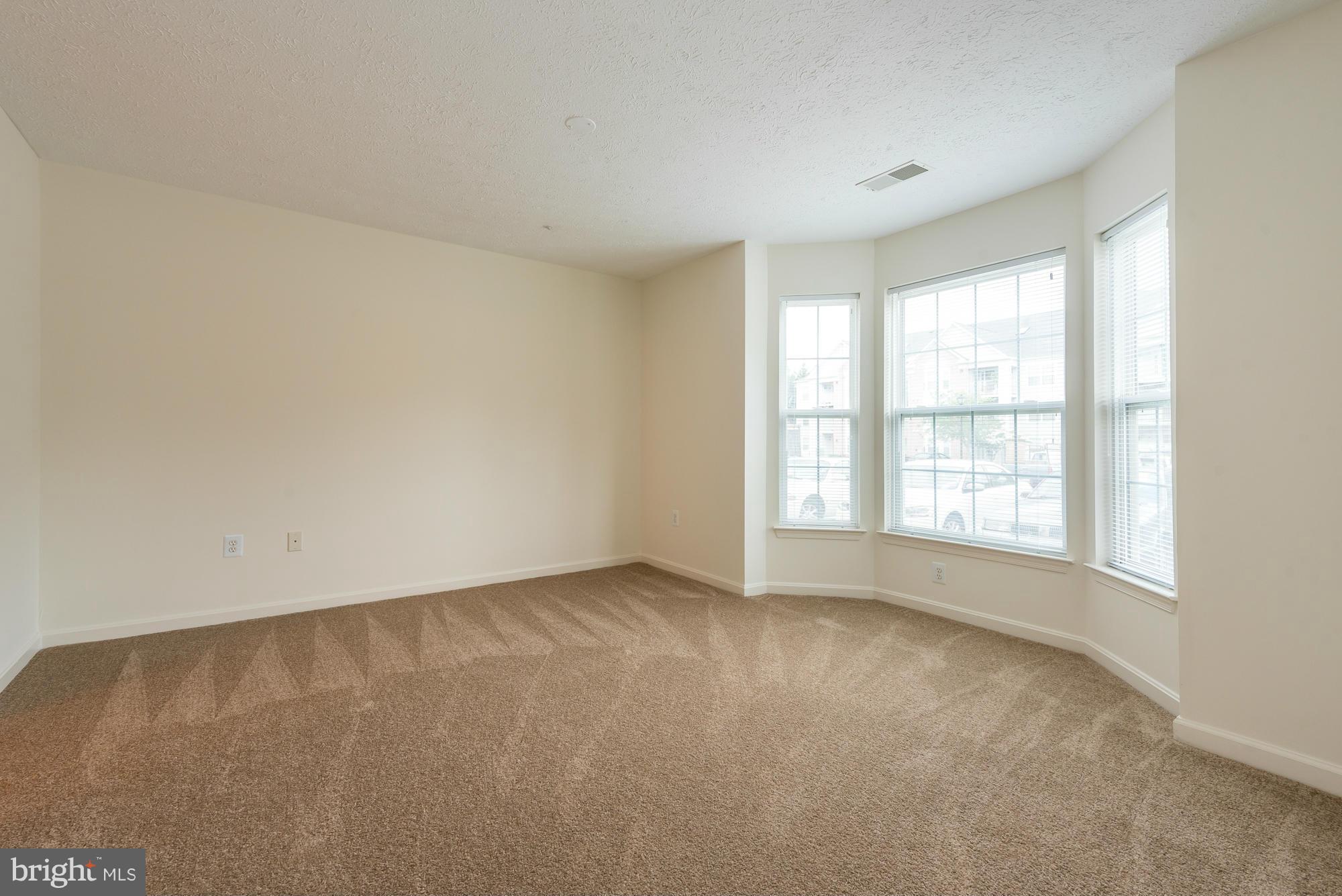 WINDGATE CONDO - Residential