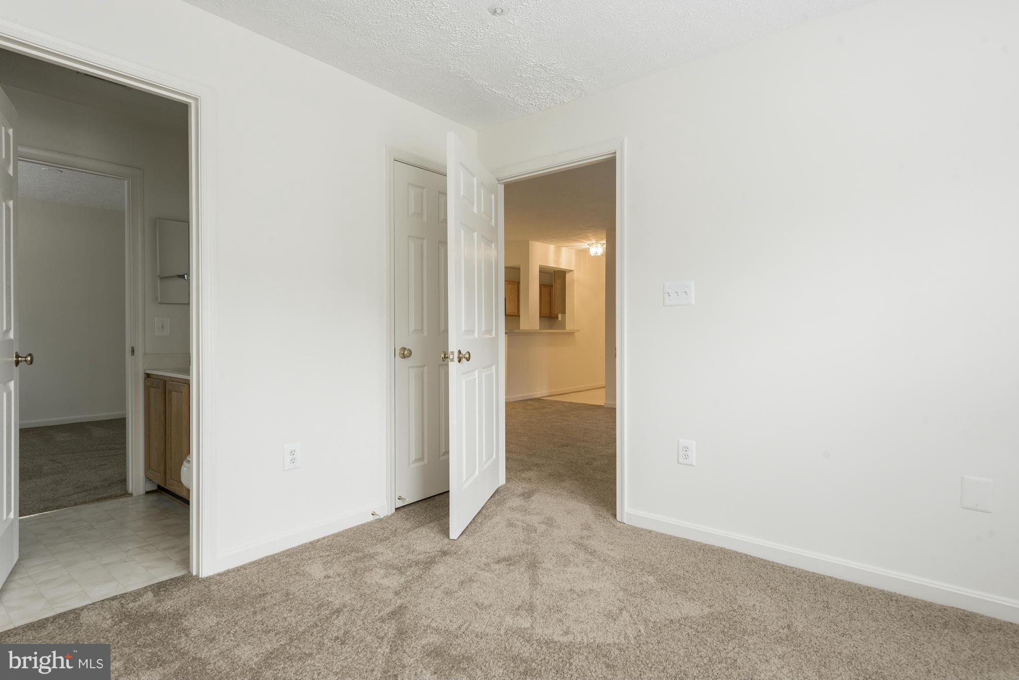 WINDGATE CONDO - Residential