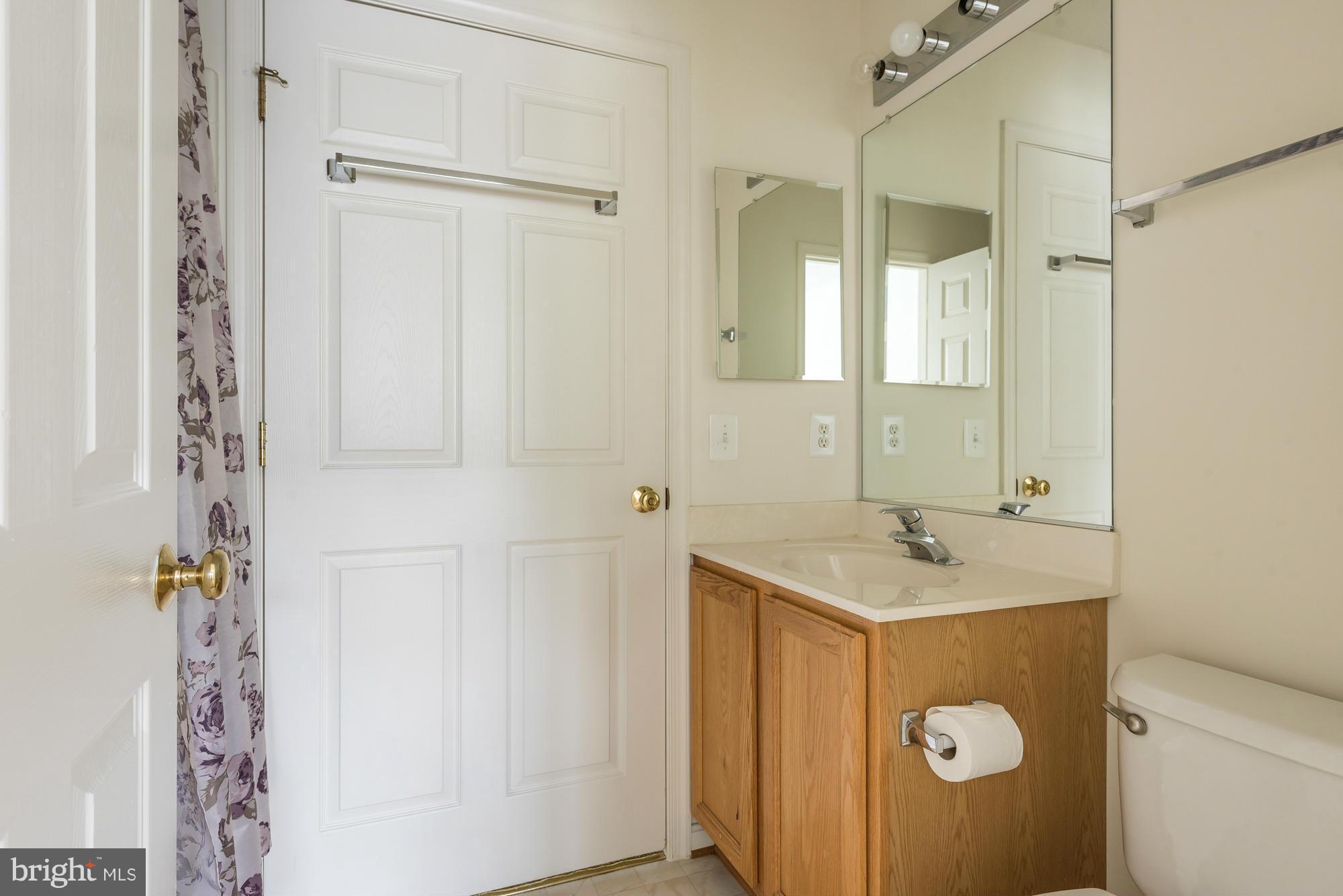 WINDGATE CONDO - Residential