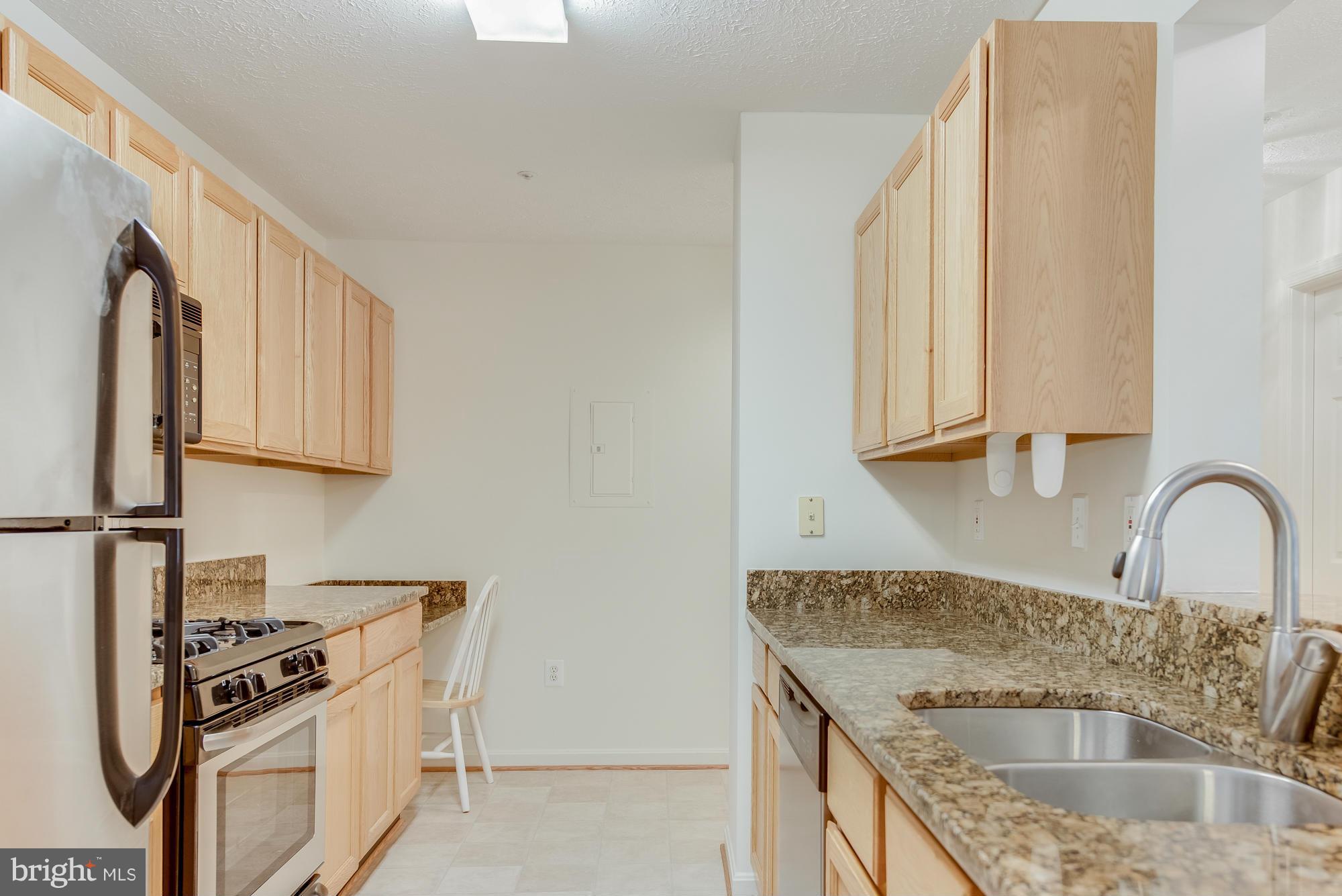 WINDGATE CONDO - Residential