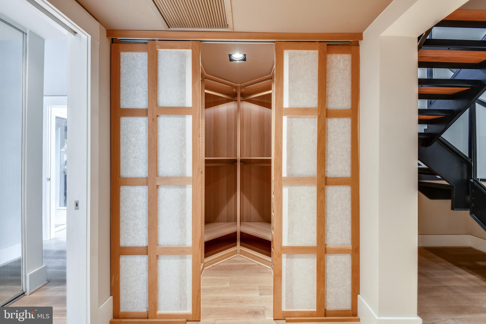 GENERAL COOPER ESTATES - Residential