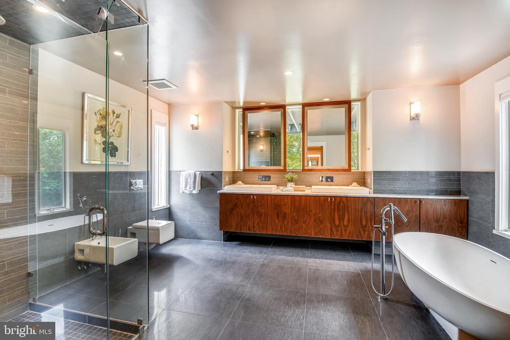 GENERAL COOPER ESTATES - Residential