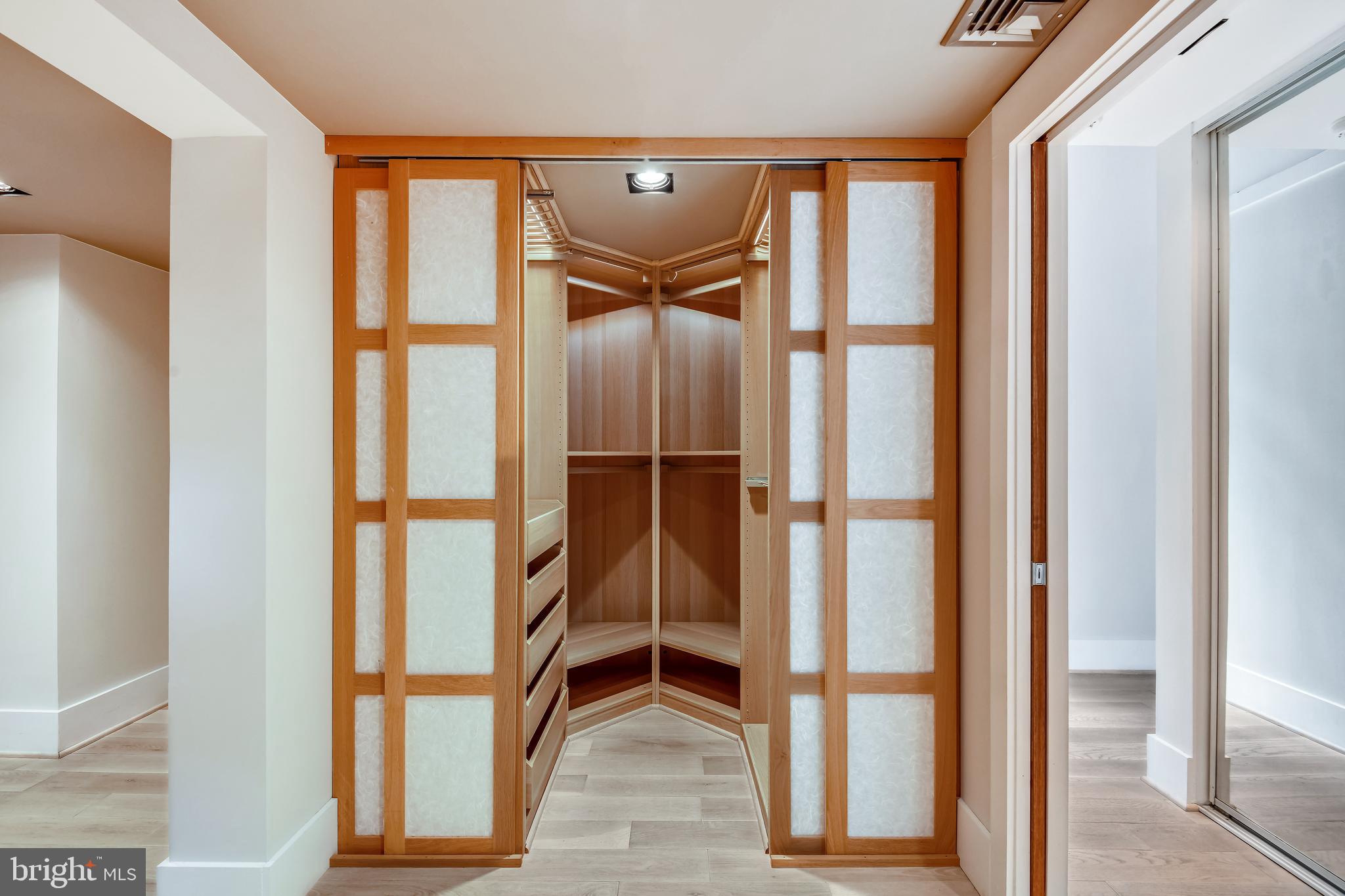 GENERAL COOPER ESTATES - Residential