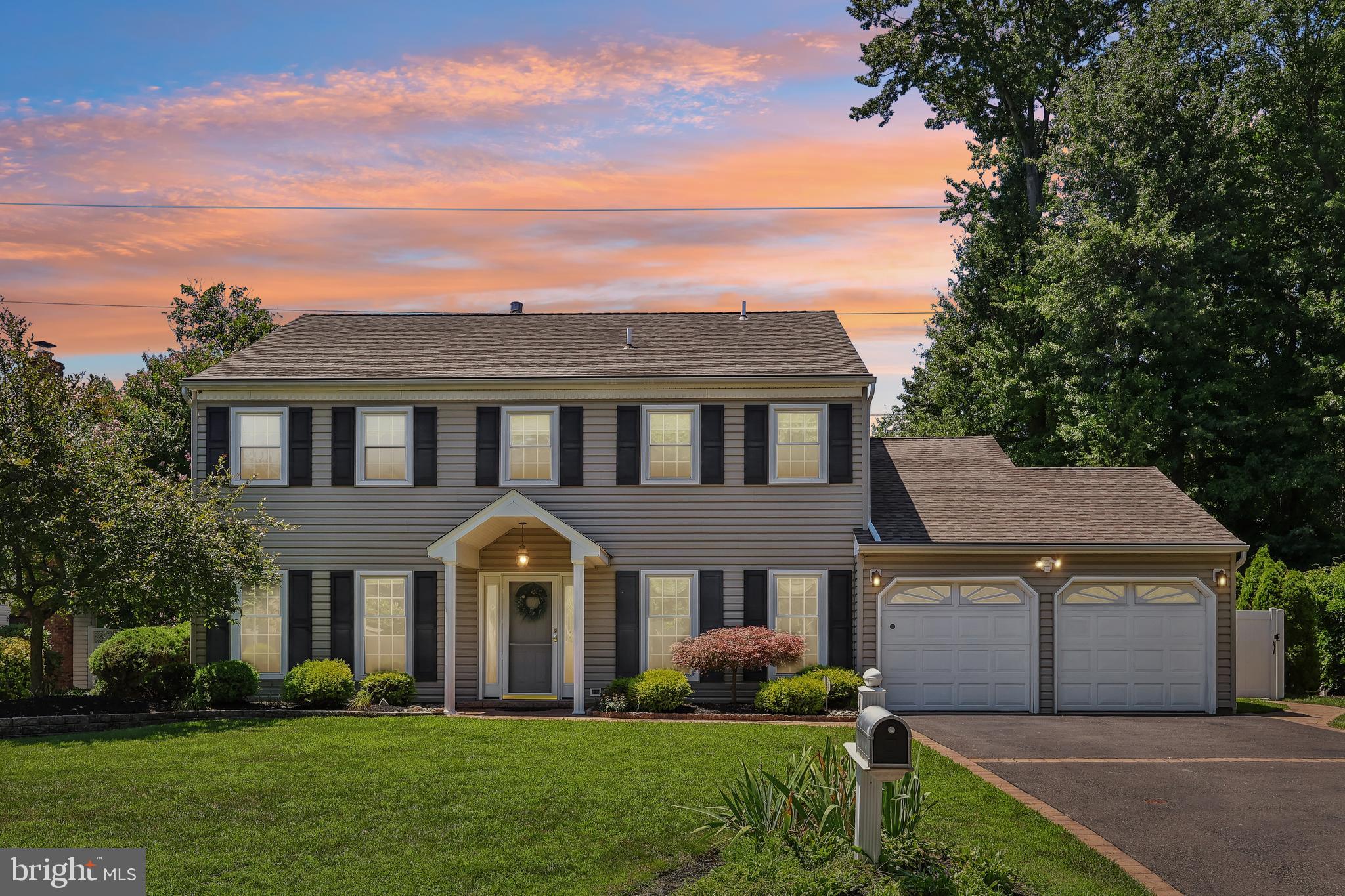 558 FAIRMAN LANE