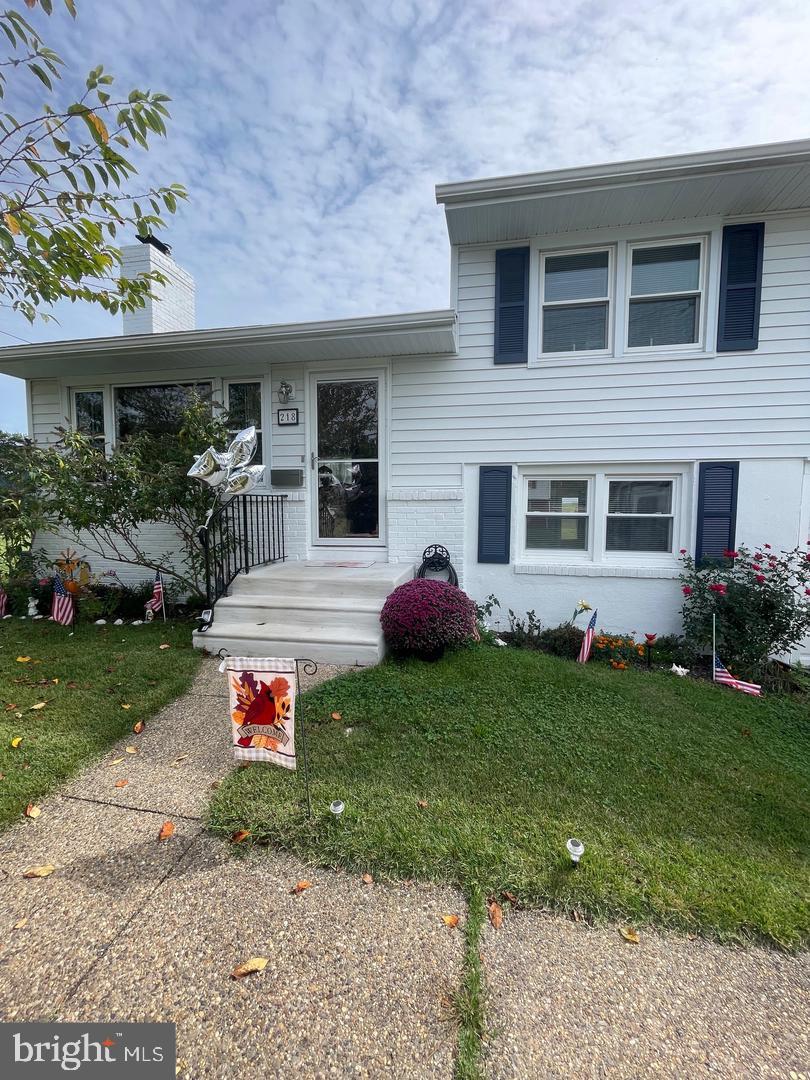 218 HENDRICKSON AVENUE