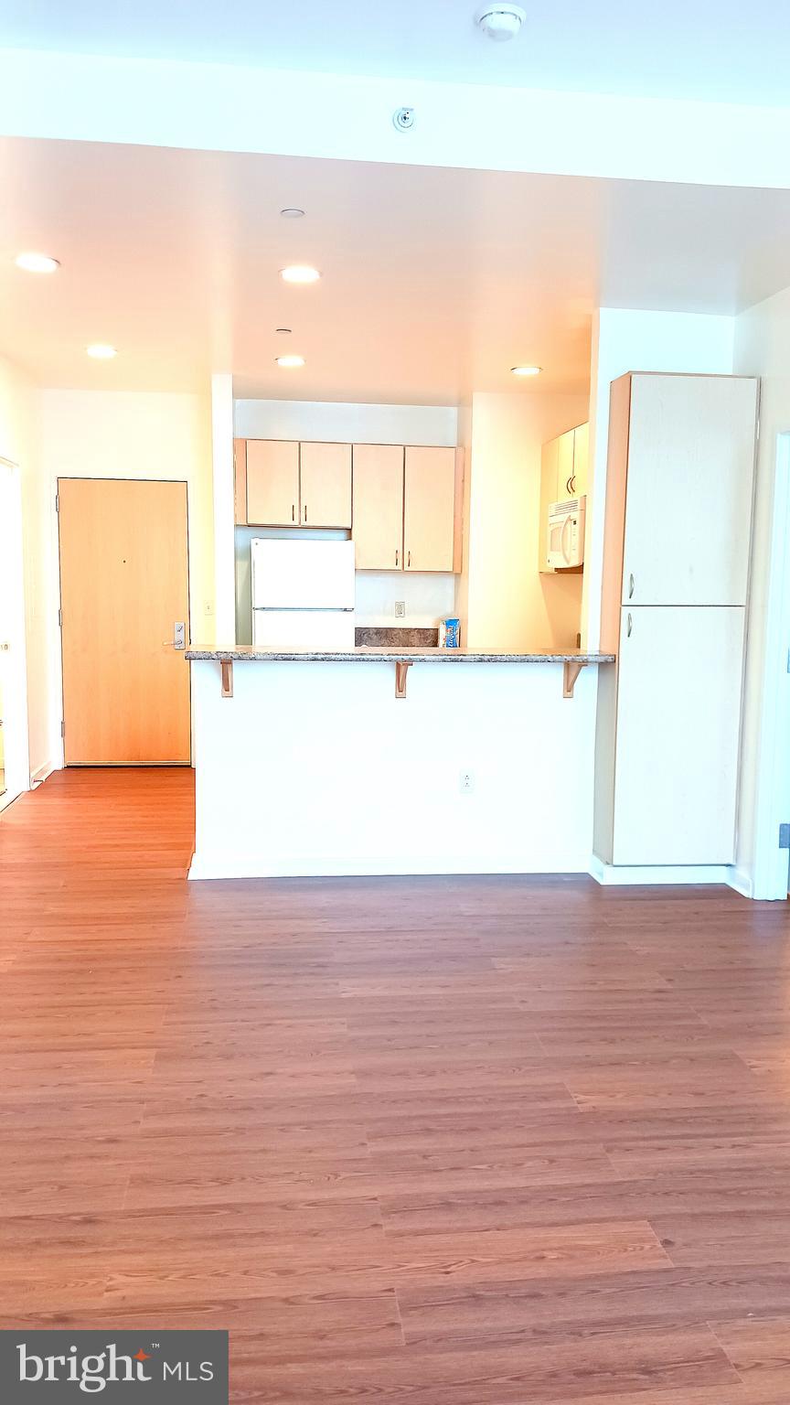 111 9TH STREET N 707