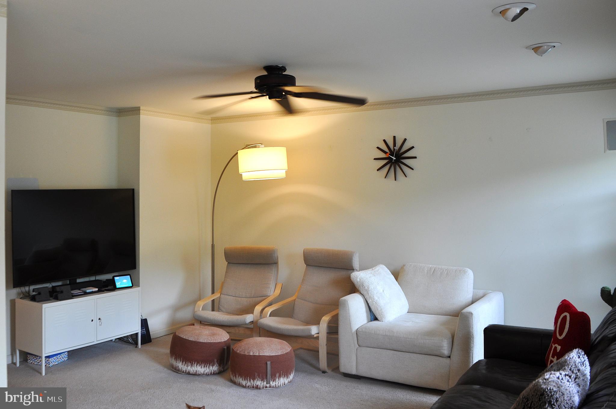 BLUE BELL CC - Residential Lease