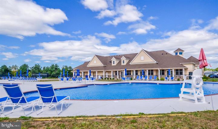 BLUE BELL CC - Residential Lease