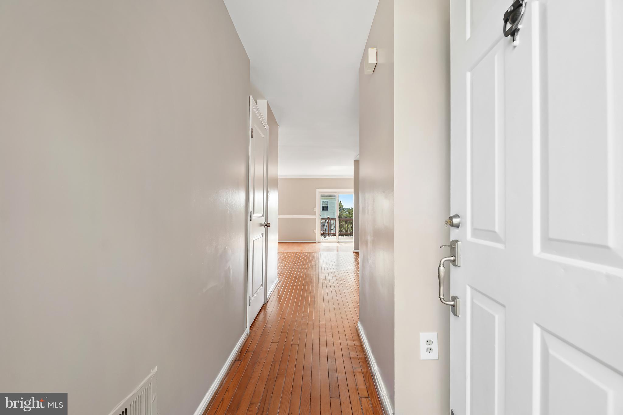 CALVERTON - Residential Lease