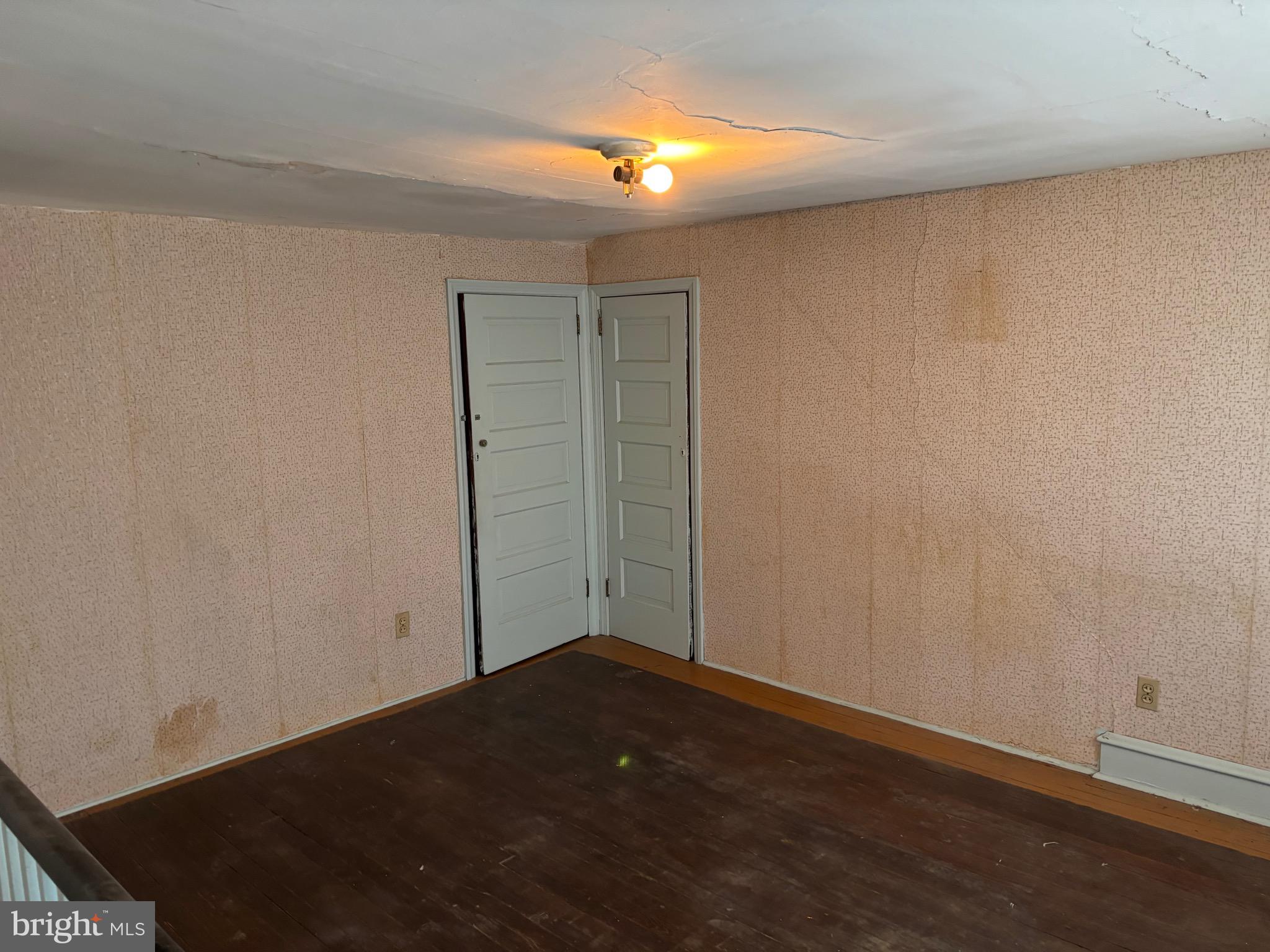 NORTHWOOD - Residential