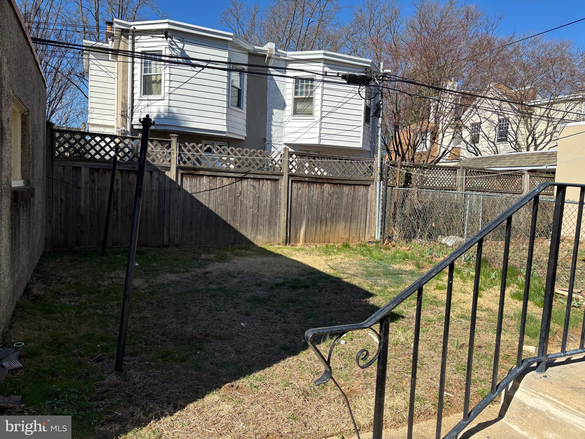 NORTHWOOD - Residential