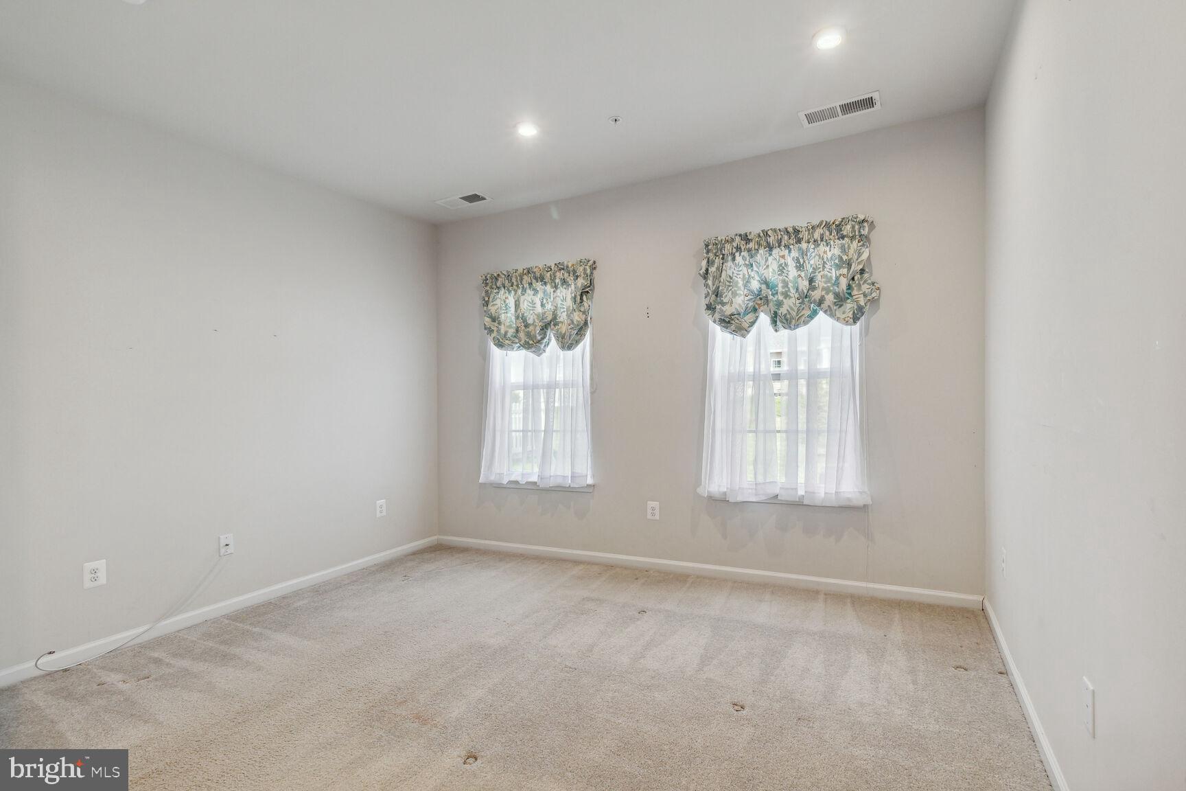 BALLENGER RUN - Residential