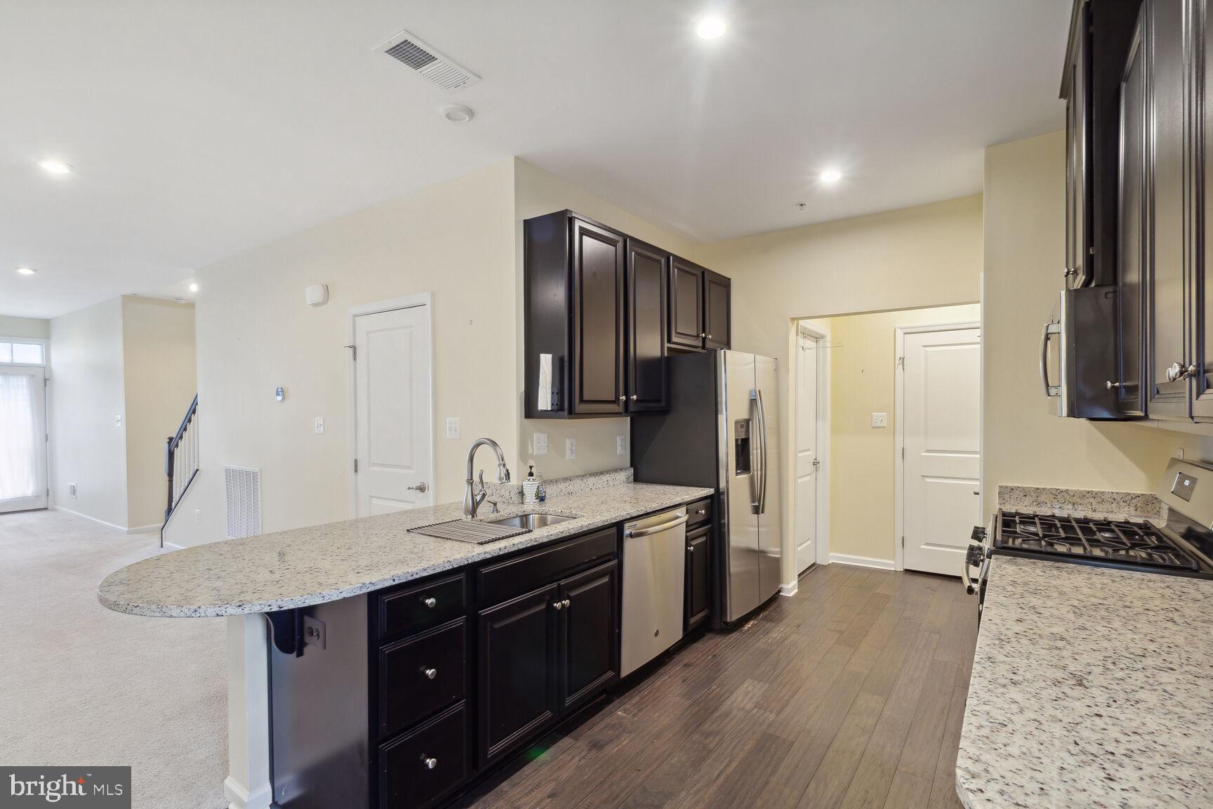 BALLENGER RUN - Residential