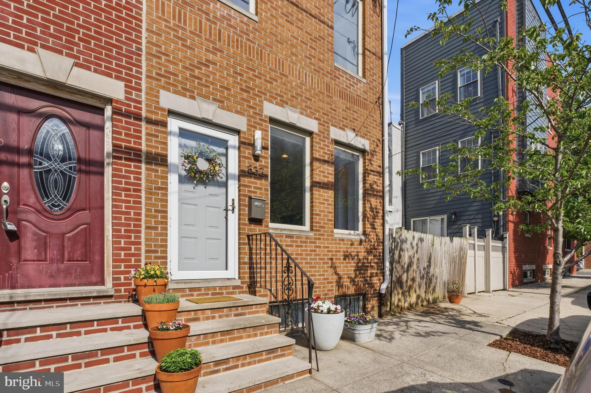 FAIRMOUNT - Residential