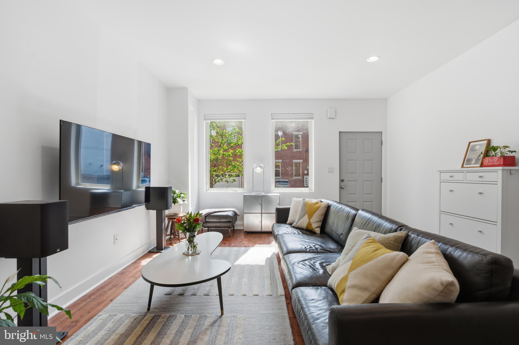 FAIRMOUNT - Residential