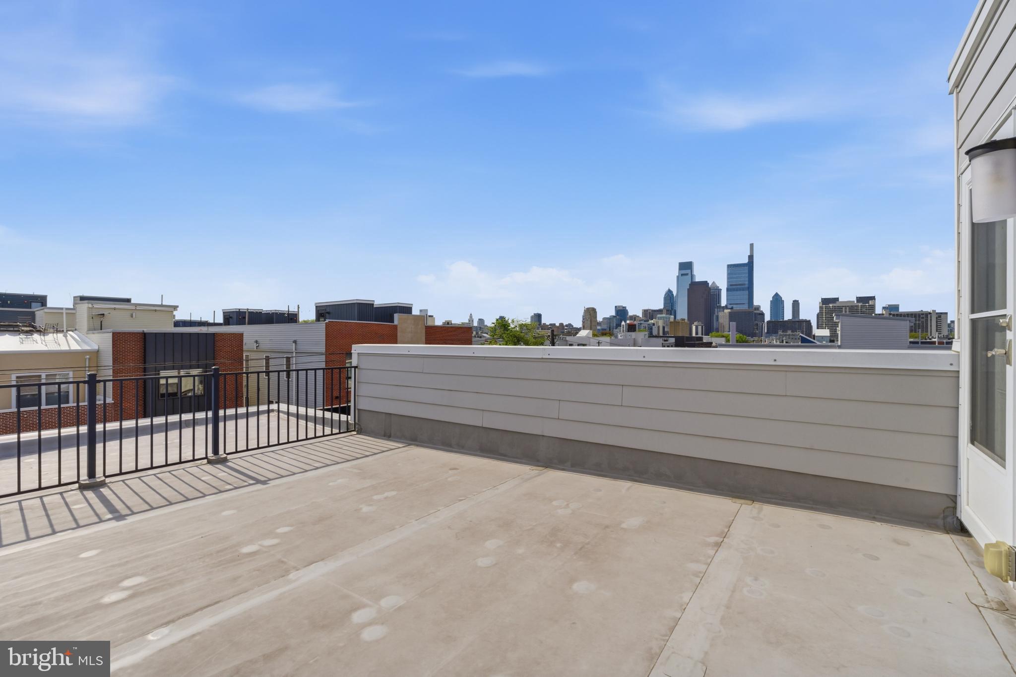 FAIRMOUNT - Residential