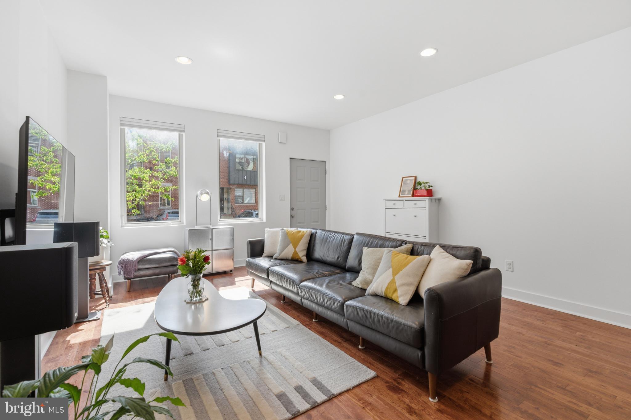FAIRMOUNT - Residential