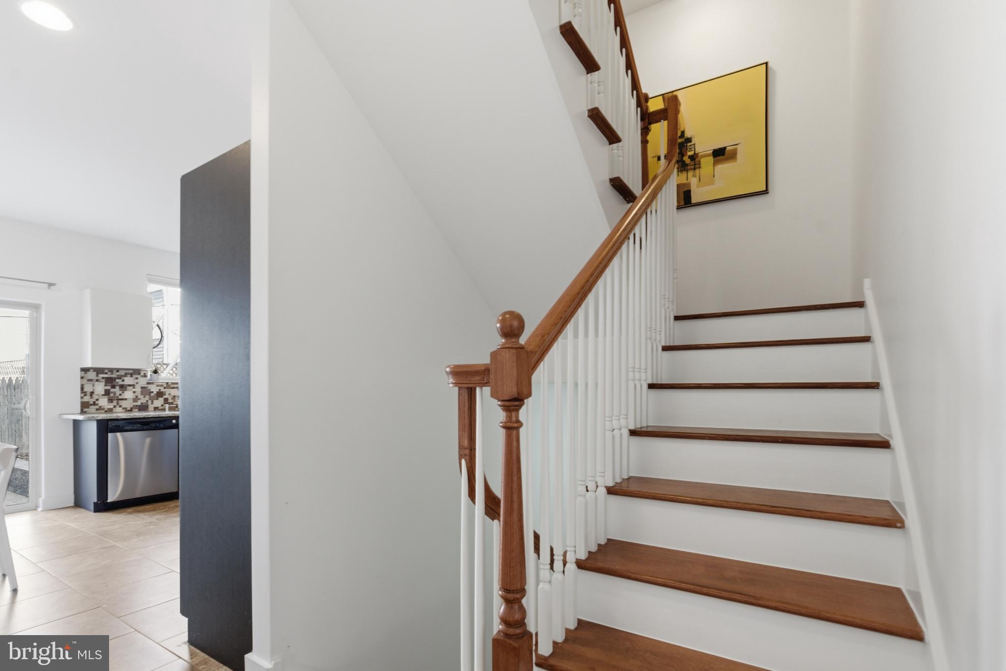 FAIRMOUNT - Residential
