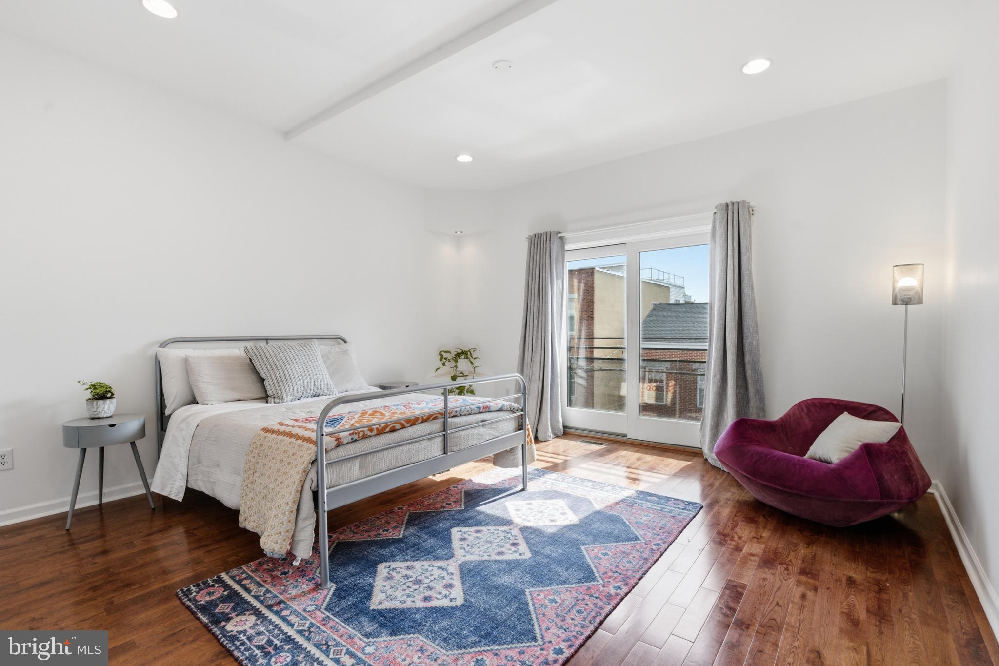 FAIRMOUNT - Residential