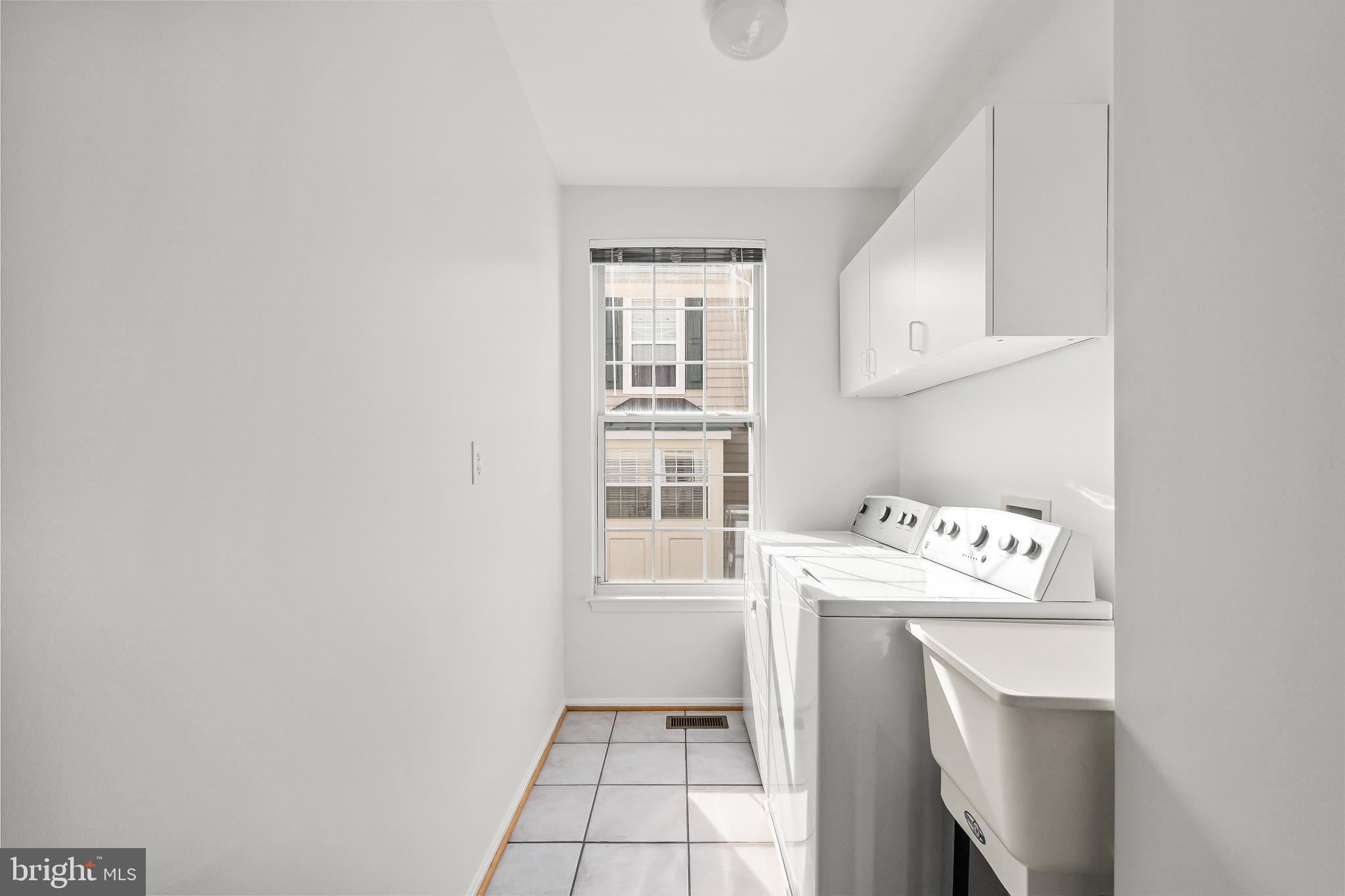 KINGSTOWNE - Residential