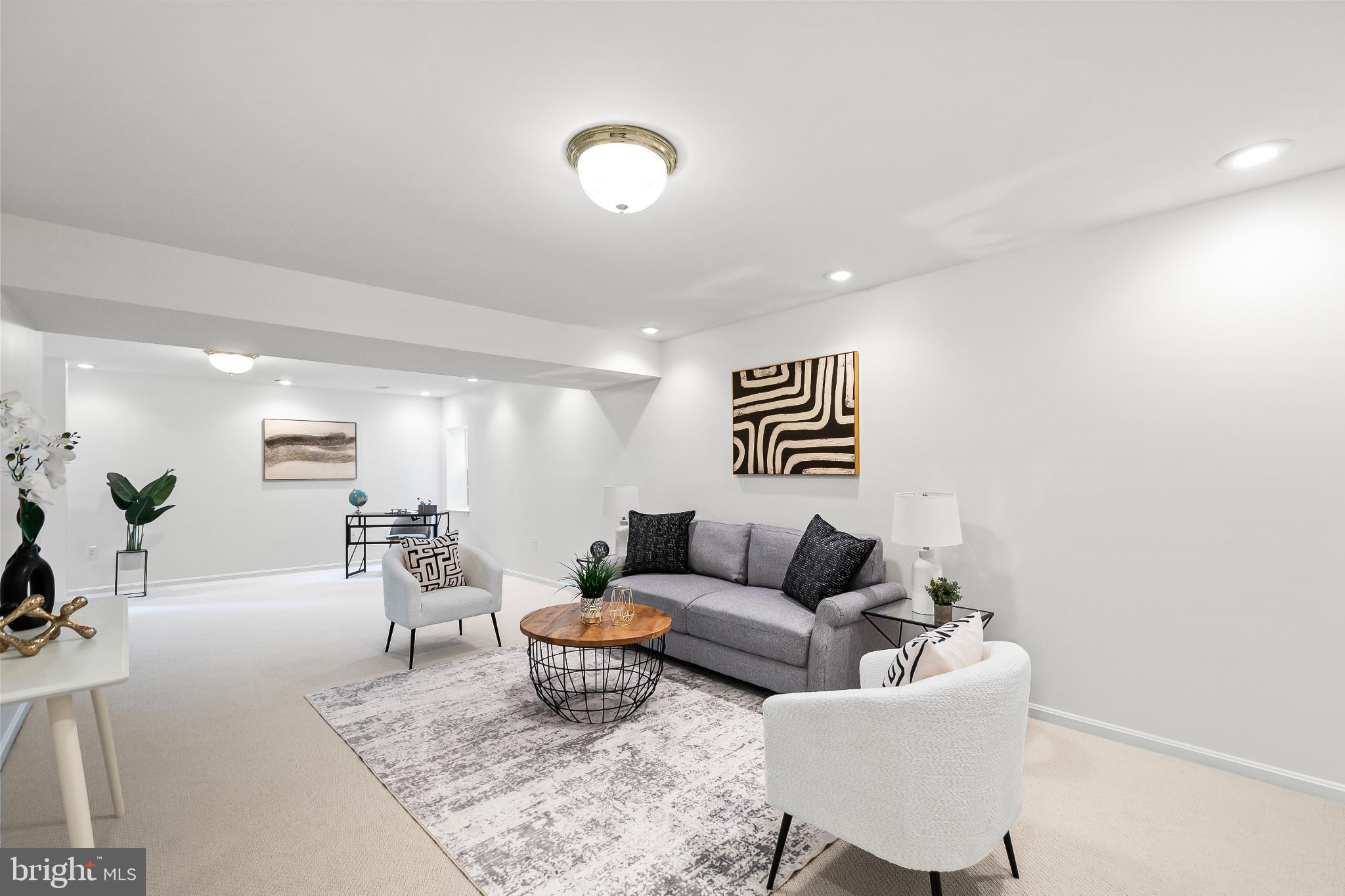 KINGSTOWNE - Residential