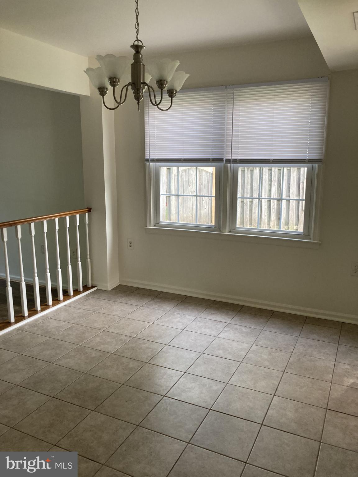 HILLCREST ORCHARDS - Residential